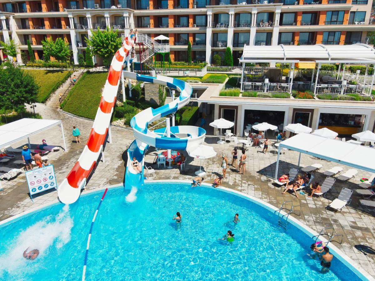 Premier Club - Full Board Hotel