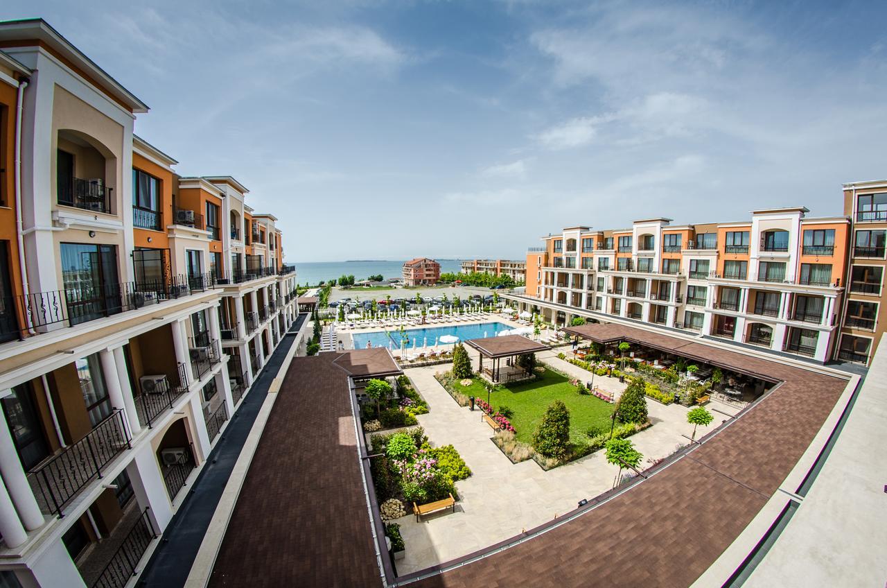 Premier Club - Full Board Hotel