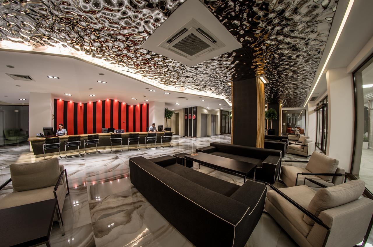 Premier Club - Full Board Hotel